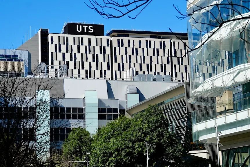 University of Technology Sydney 'effectively silenced' sexual harassment  complainant, investigation finds - ABC News