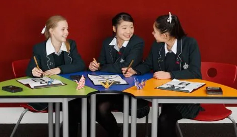 澳大利亚高中学校制度严格吗？